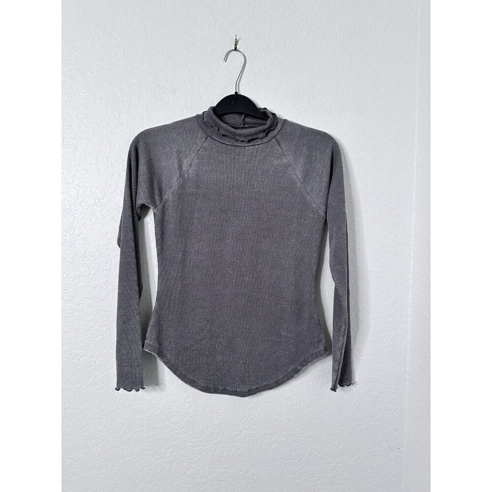 Chaser Lettuce Edge Turtleneck Women's Top Size S Long Sleeve Gray NWT